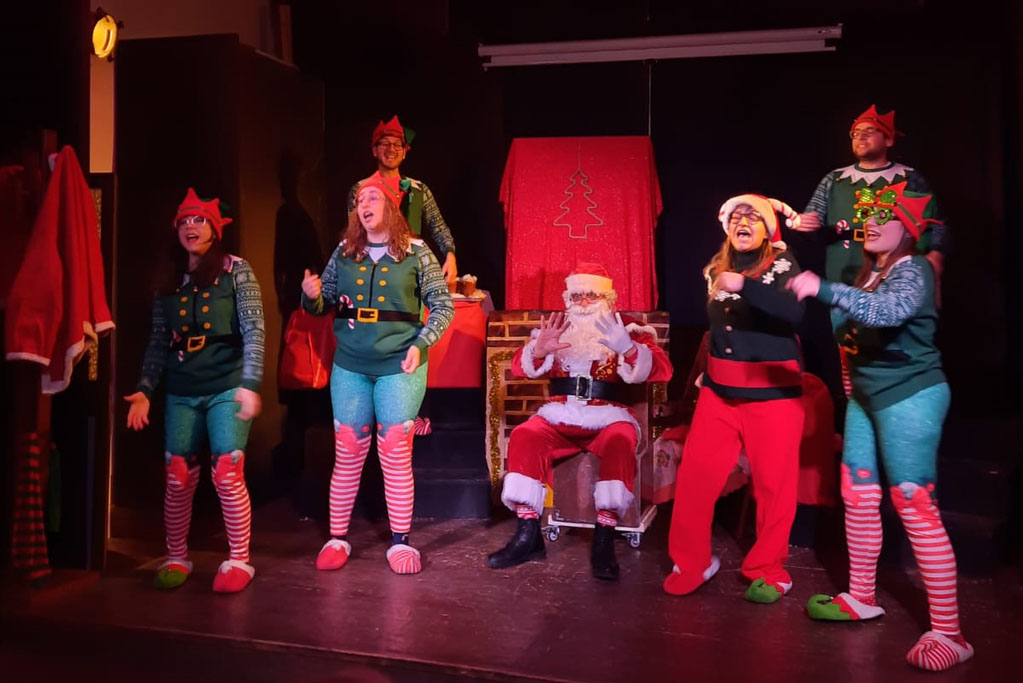 Scena dello spettacolo per bambini Folletto Pasticcione