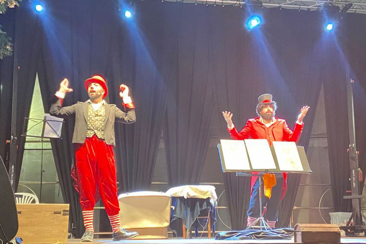 Locandina Teatro I mirabolanti fratelli stupore