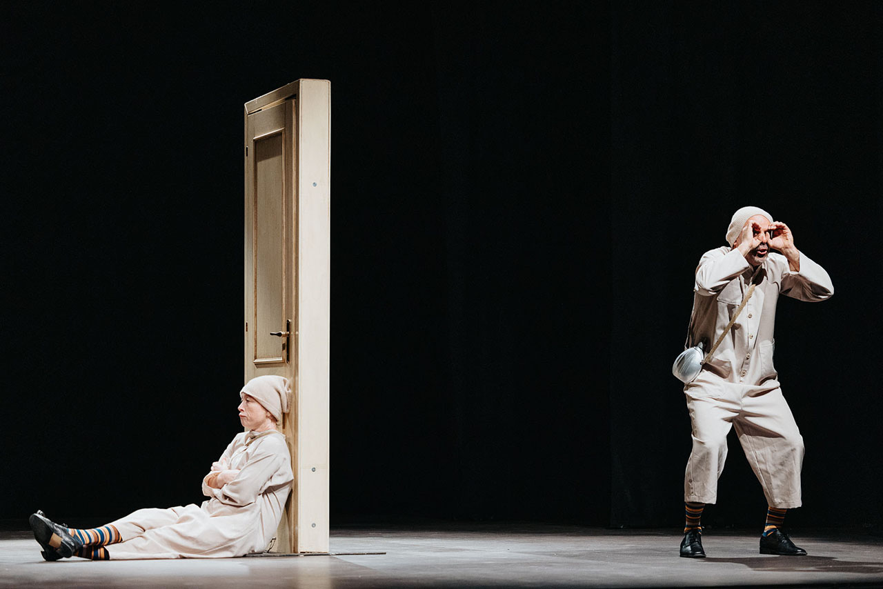 Scena dello spettacolo Los Socrates
